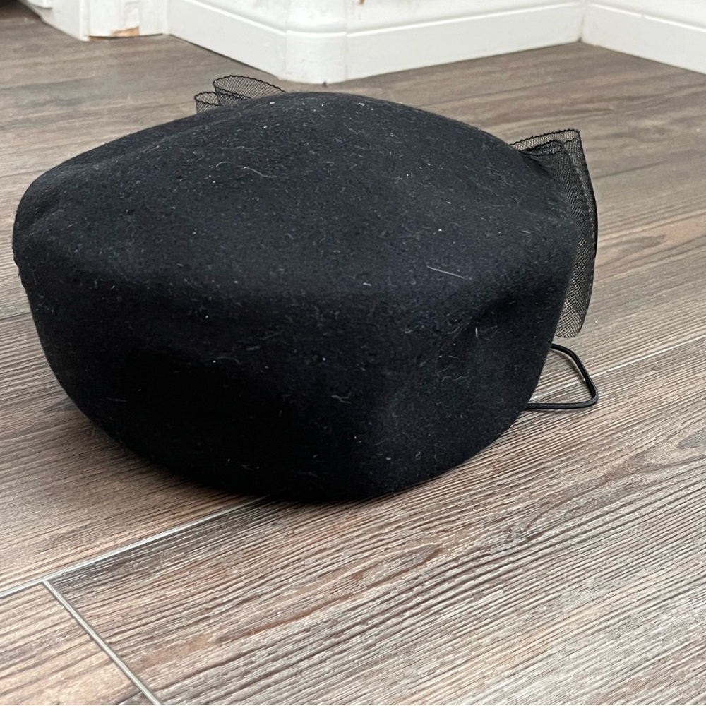 Elegant Black Women's Hat with Bow - Picture 12 of 12